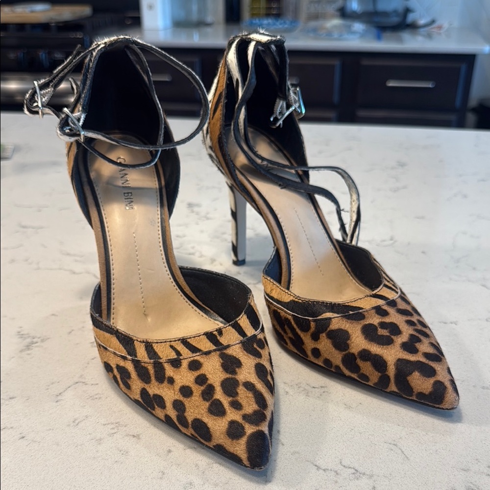 Leopard Print Stiletto Heels Gianni Bini

Used